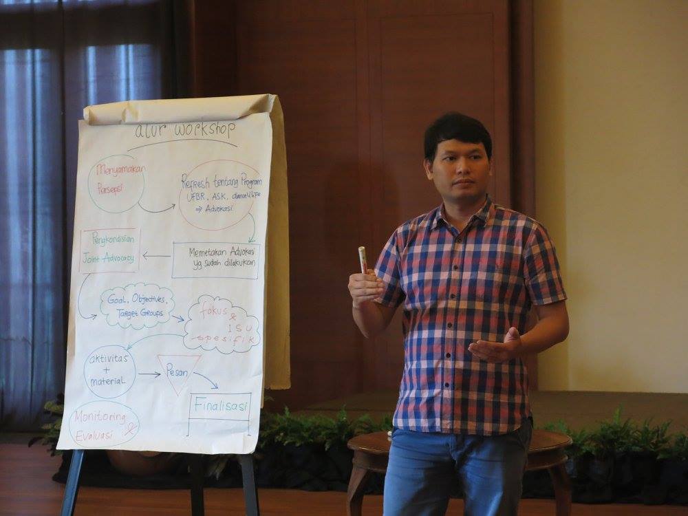 Mengajar Bukan Berarti&nbsp;Guru